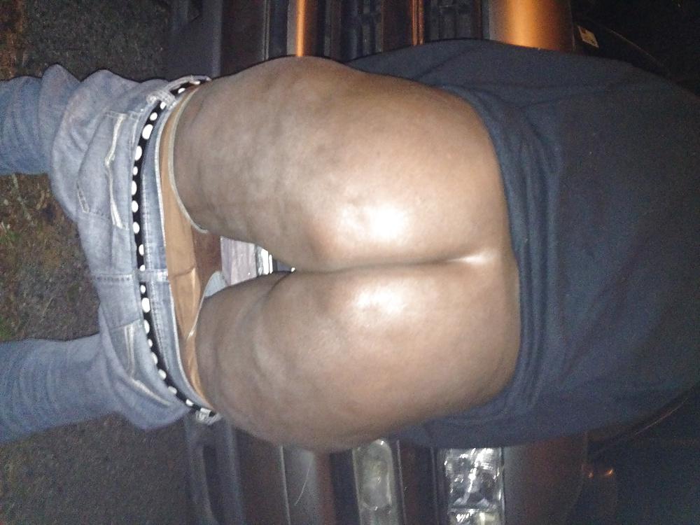8P Big booty crack smoker