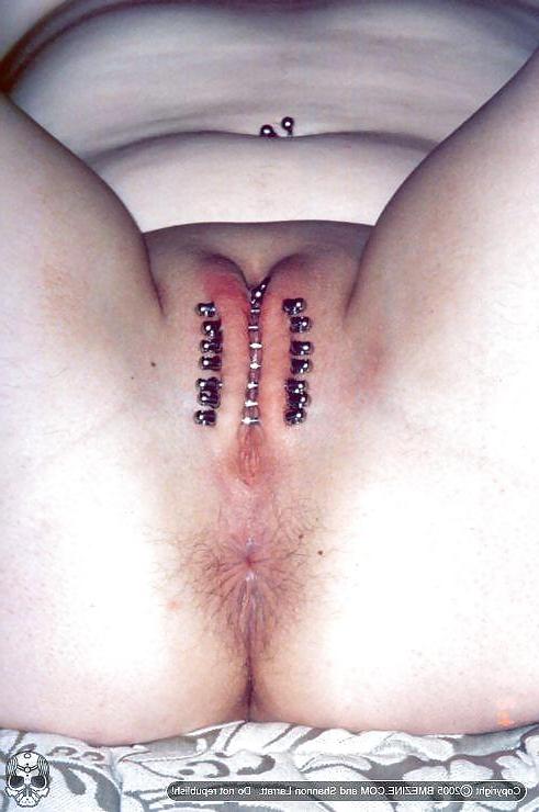 22P Pussy piercings