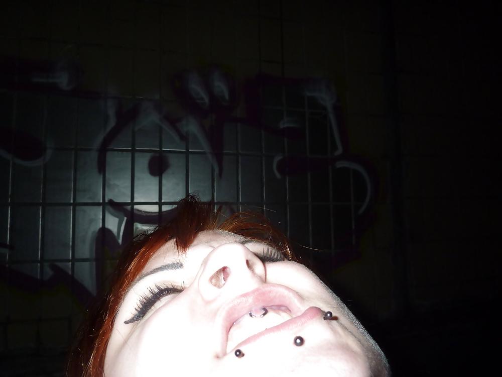 25P 2 Very hot Emo Girls