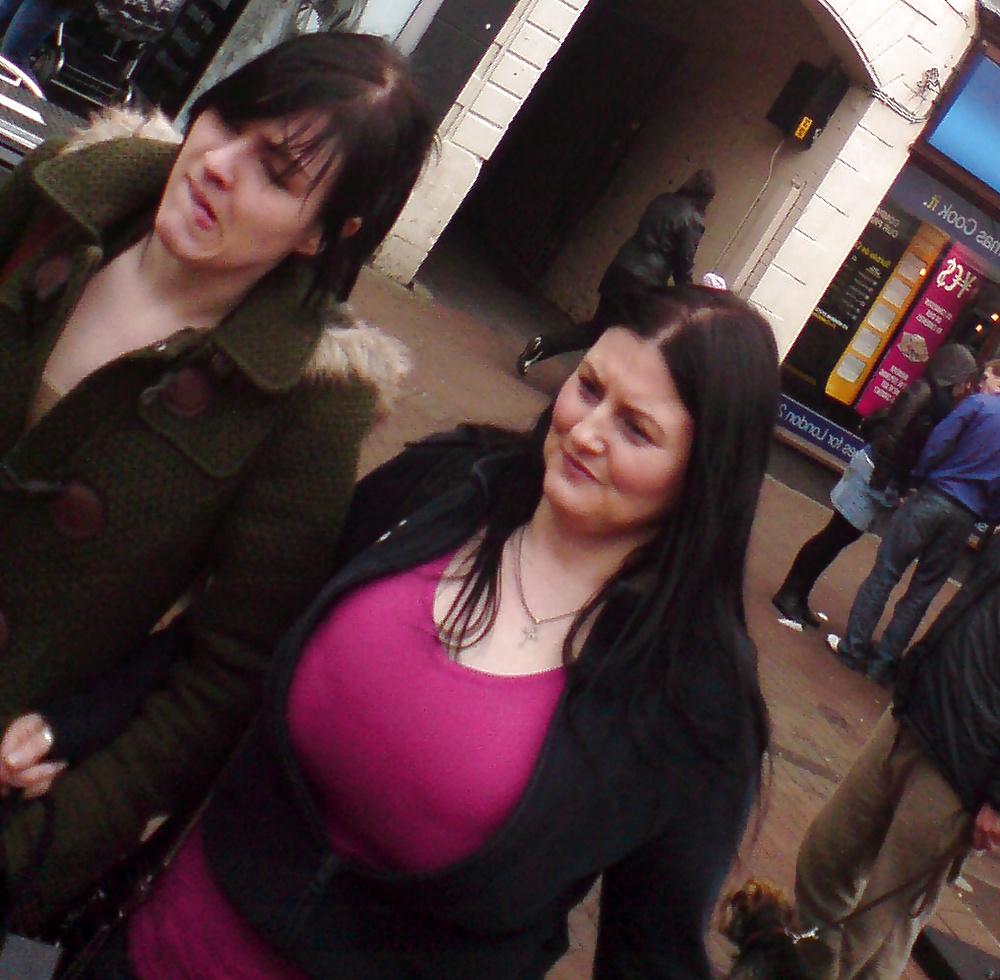 25P Street tits