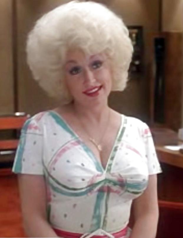 25P I Wish I Could Have Fucked Her Back Then  #1---Dolly Parton