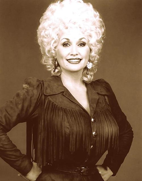 25P I Wish I Could Have Fucked Her Back Then  #1---Dolly Parton