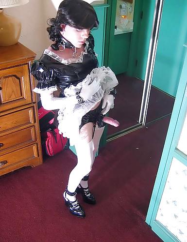 15P Crossdresser zeigt sich