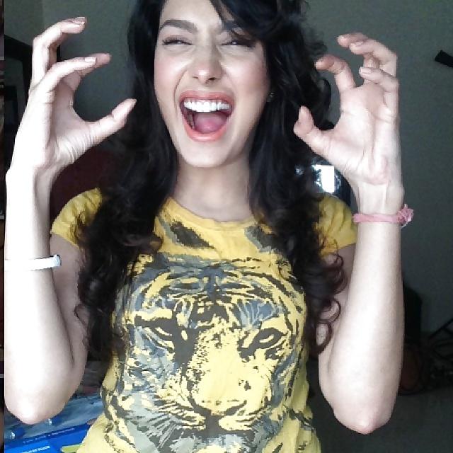 17P Mehwish Hayat Fucked From Power Khan