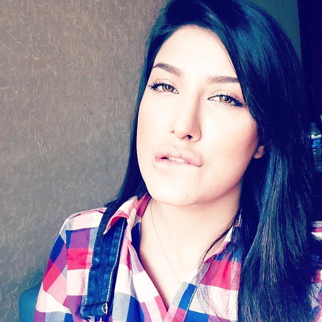 17P Mehwish Hayat Fucked From Power Khan