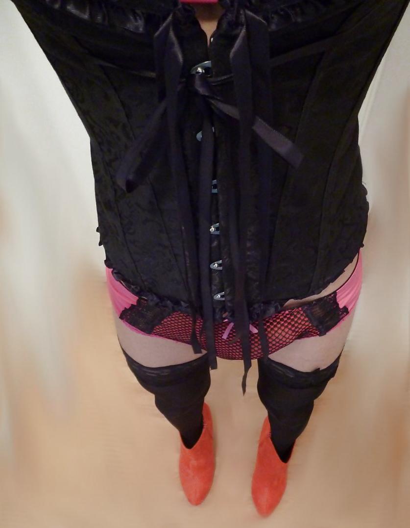 6P Teen Crossdresser Trap 21.04.14