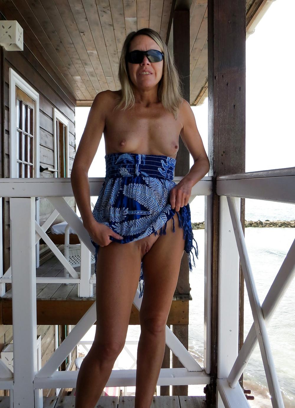 13P Milf on the balcony