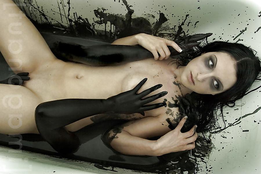 25P Hot Goth and Emo girls (6)