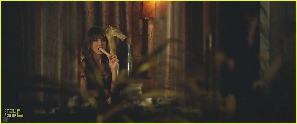 22P Mature celebrity Jennifer Aniston-movie Horrible Bosses.