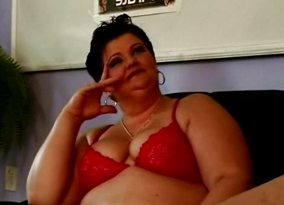 25P Snapshots of plump mature fav 2