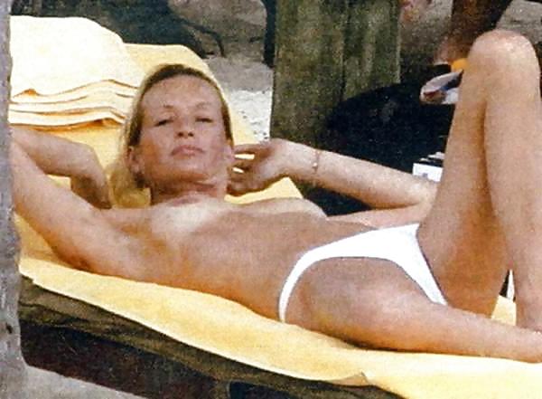 25P Estelle lefebure