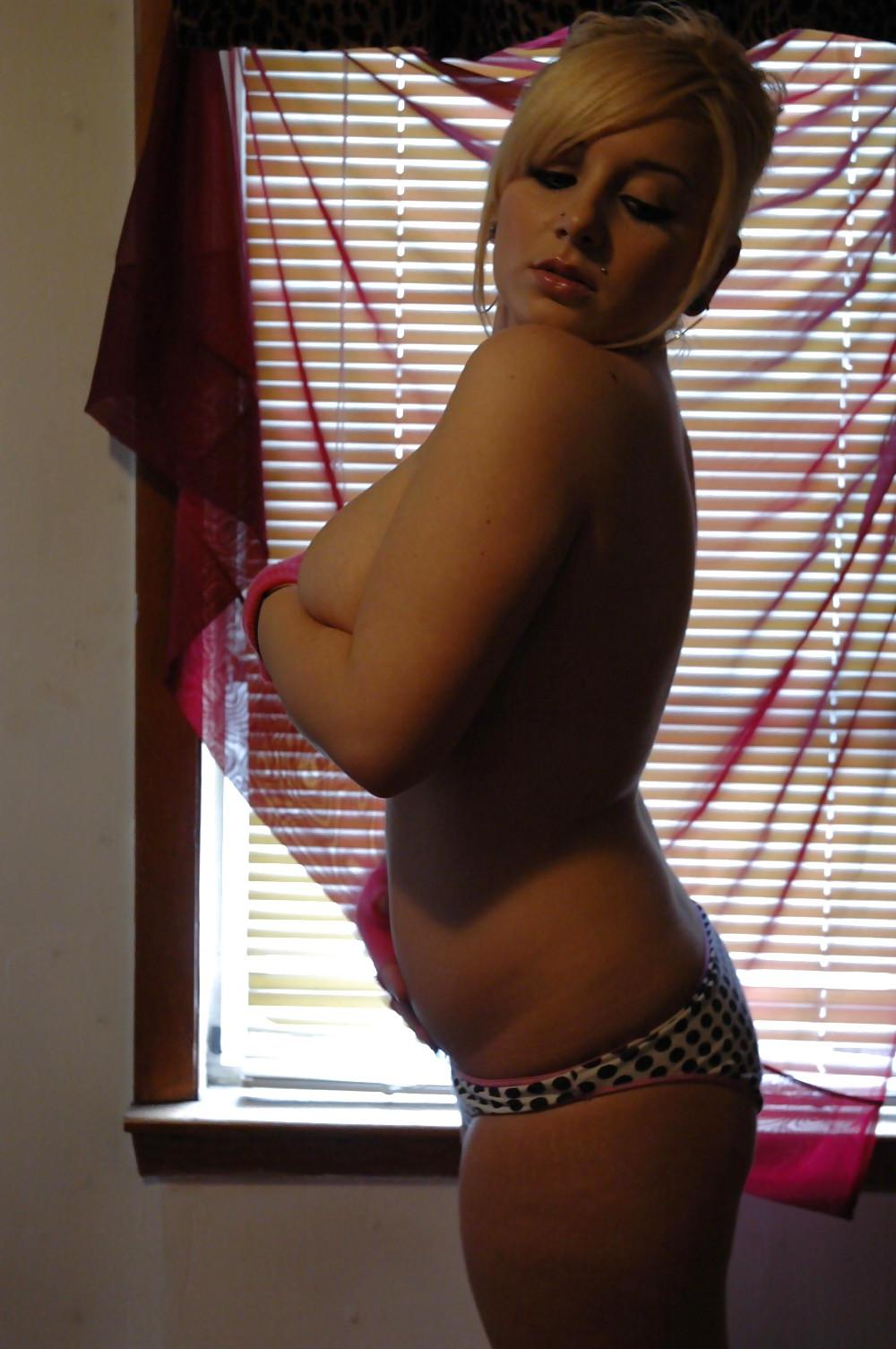 22P BIG BOOBS SWEETIE