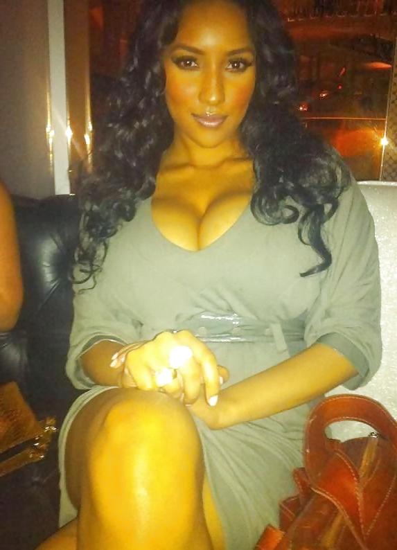 21P Perfect Big Boobs on Shay
