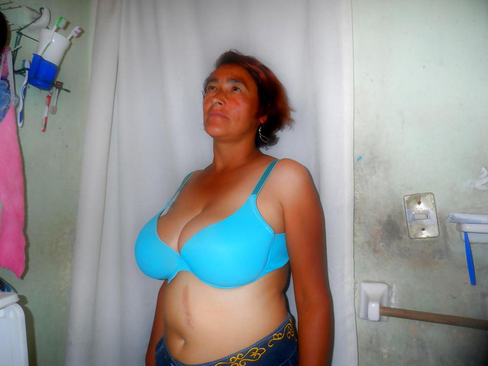 16P Mexican Mature Big Boobs 2