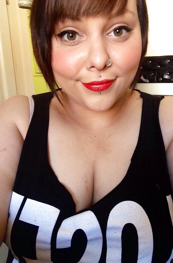 25P Plump, Chubby & BBW girls