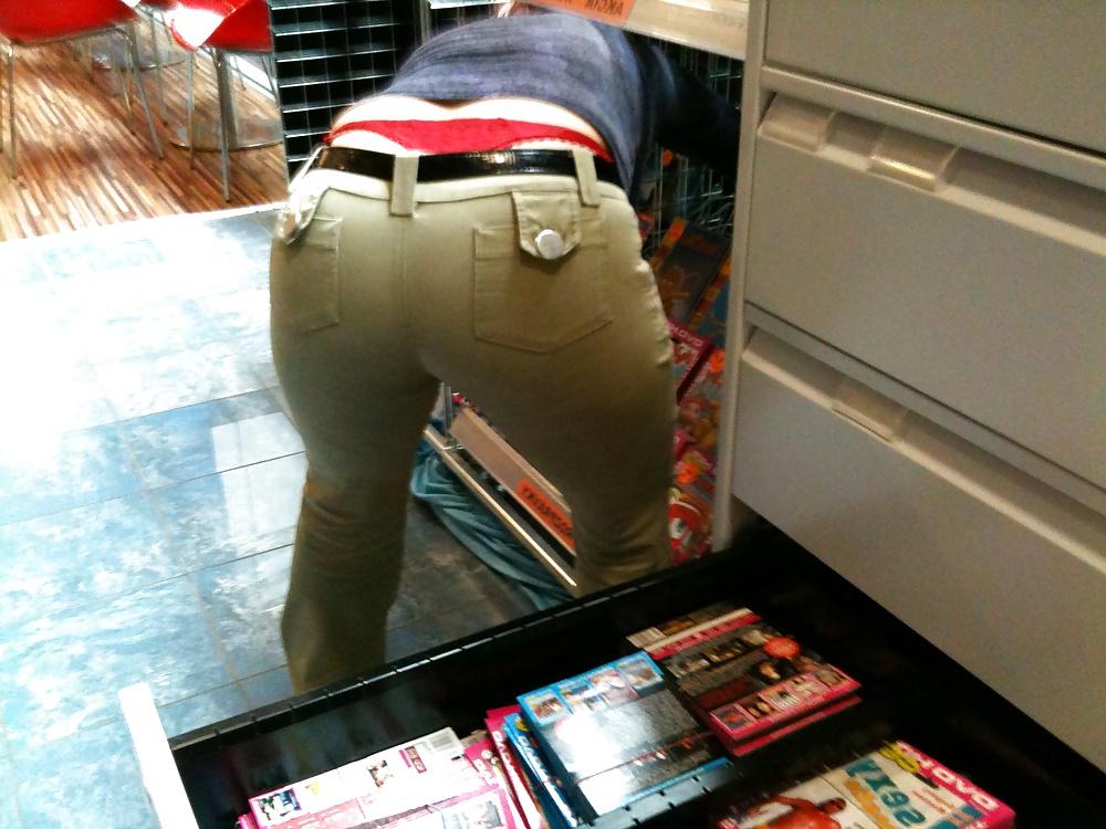 21P Candid red thong big ass in tight jeans