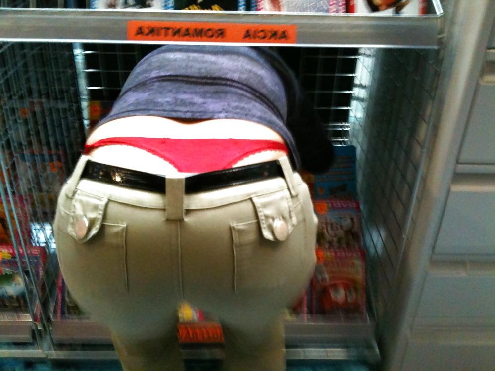 21P Candid red thong big ass in tight jeans