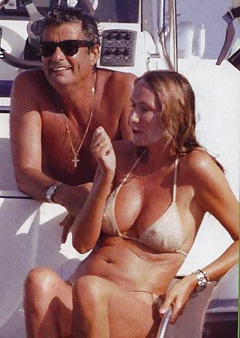 25P Italian celebrities (Vips)