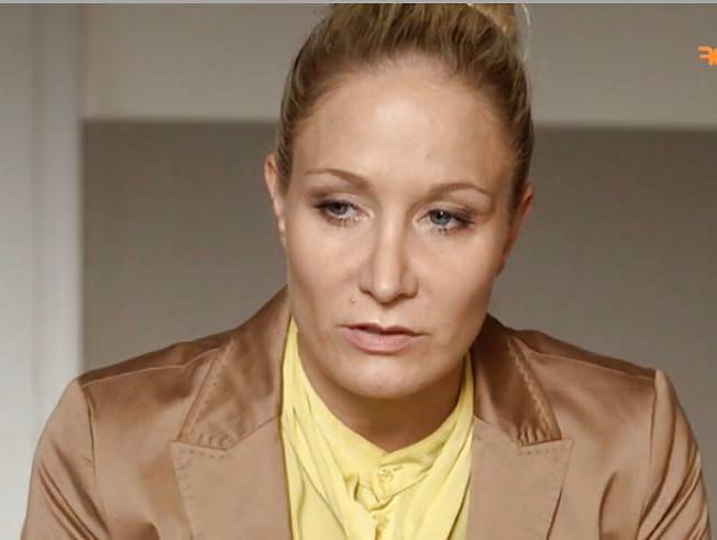 12P German actress Janina Kunze Serie Heldt