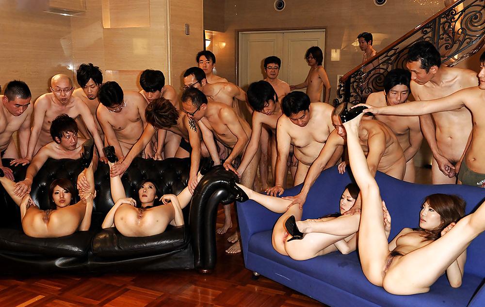 25P Japanese girl creampie fuck party