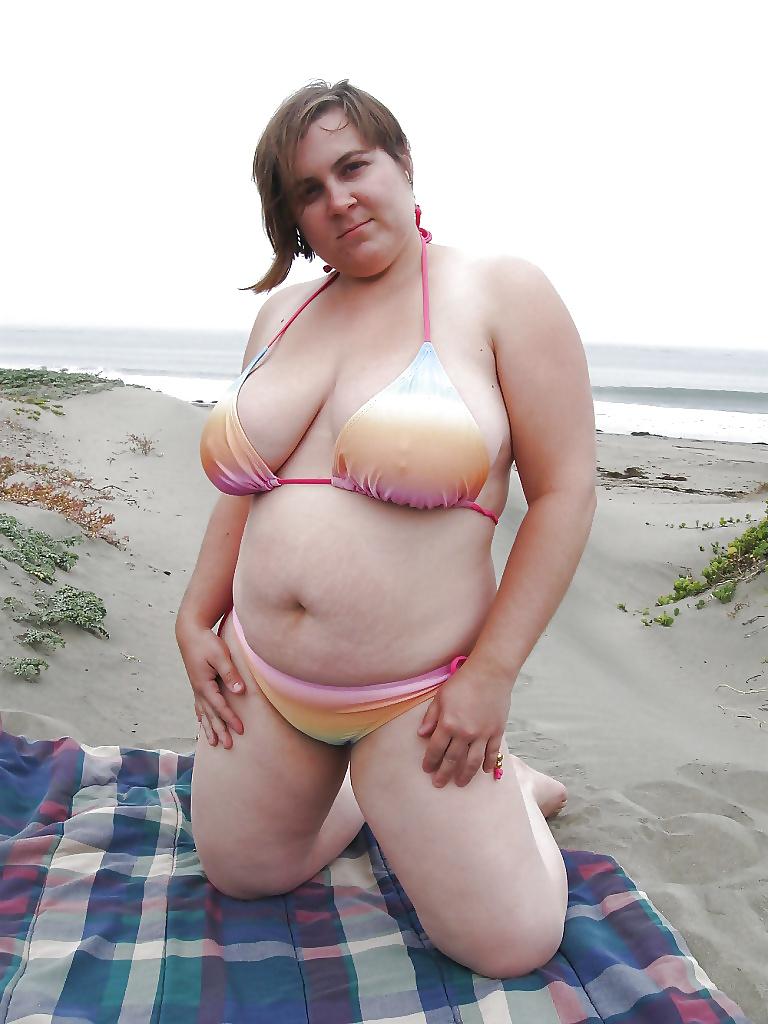 12P My pussy and pierced nipples