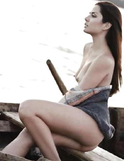 25P Playboy Mexico - Romina Aranzola