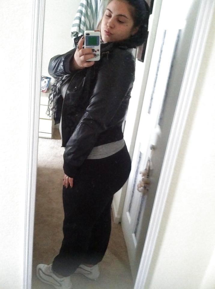 25P Big Booty PAWG Nikki!