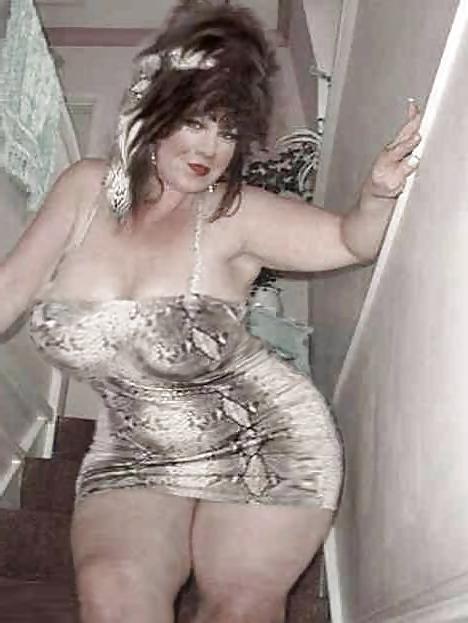18P PLUMP LITTLE FUCKDOLL!