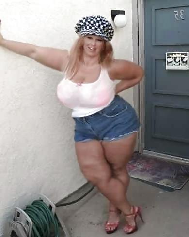 18P PLUMP LITTLE FUCKDOLL!