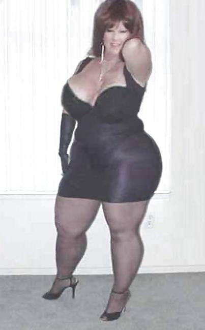 18P PLUMP LITTLE FUCKDOLL!