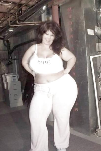18P PLUMP LITTLE FUCKDOLL!
