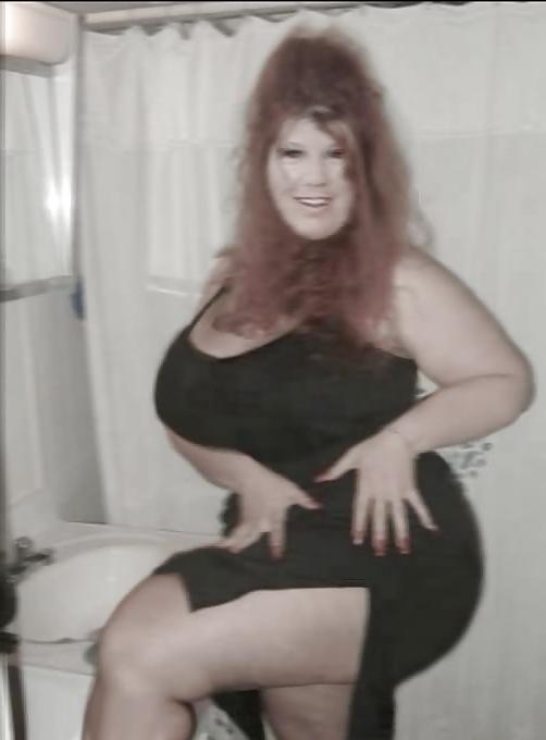 18P PLUMP LITTLE FUCKDOLL!