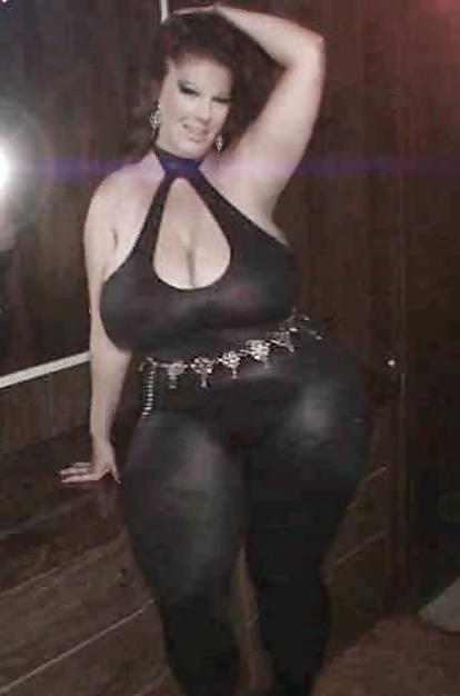 18P PLUMP LITTLE FUCKDOLL!