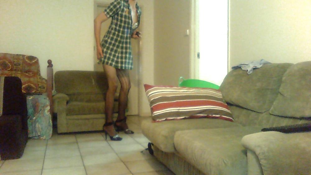 25P Crossdressing cd skinny whore 