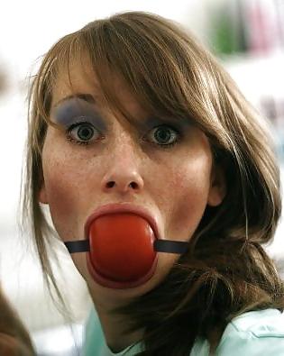 25P Ball gagged girls