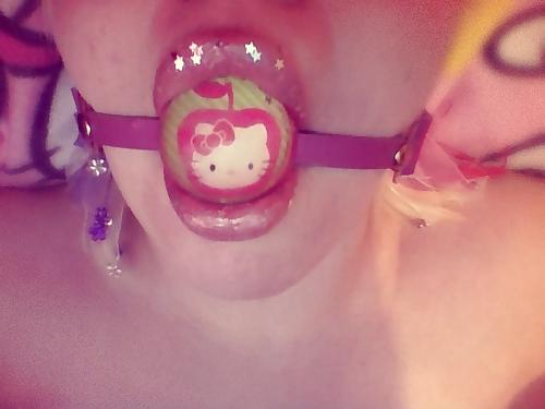 25P Ball gagged girls