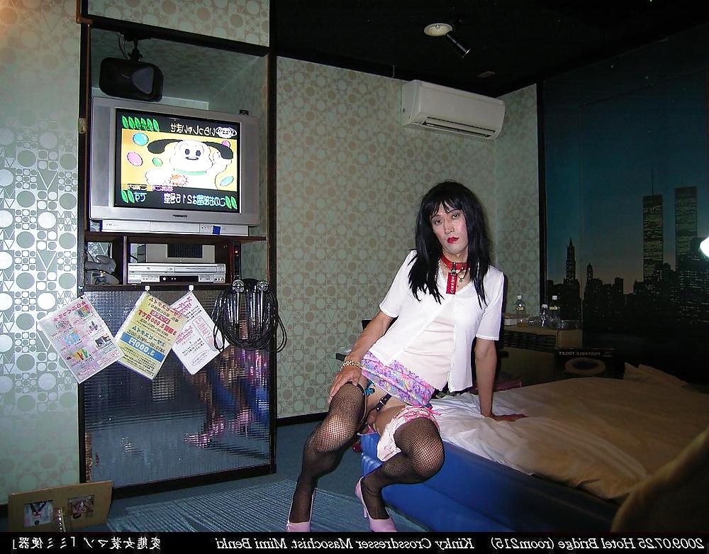 21P Kinky crossdresser Mimi (2009.07.25) #3