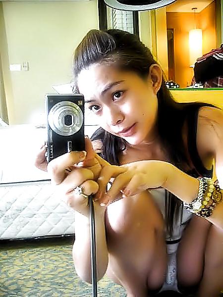 9P Pinay panty peeks