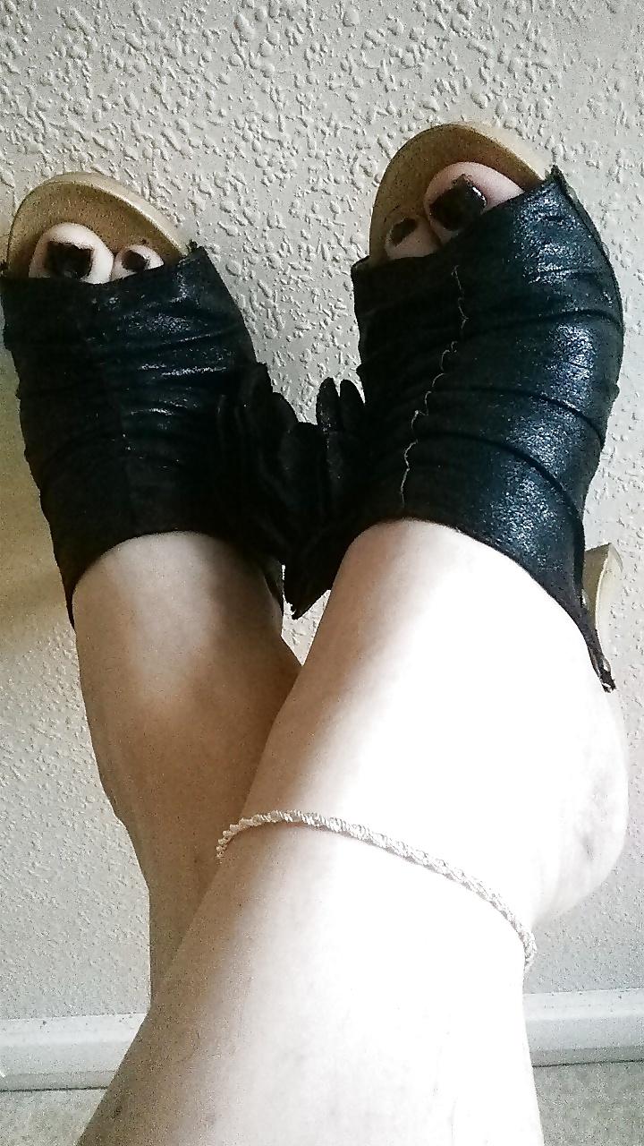 15P Foot Fetish I'm A Sole Man -Sexy And Erotic #5