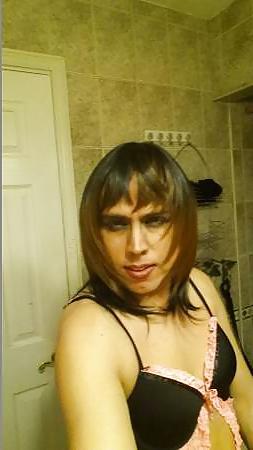25P Crossdressing at hotel