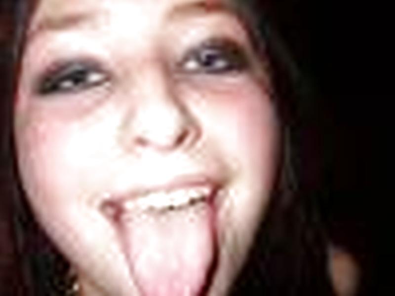 25P Hot Emo Girl
