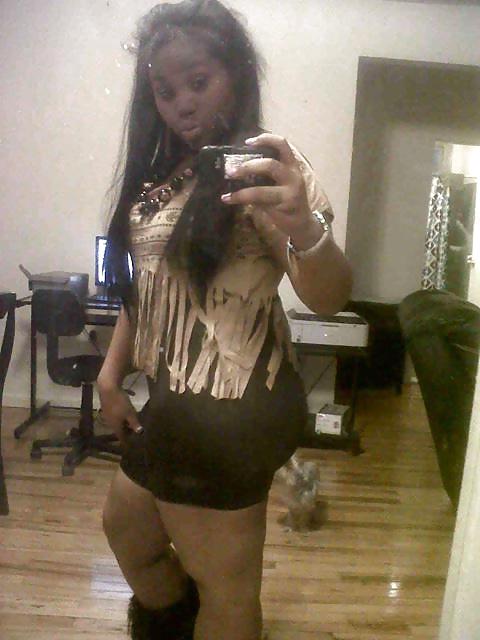 25P Facebook makes your dick hard 2 (big booty)