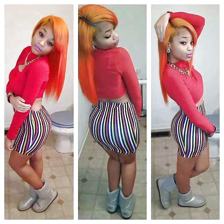 25P Facebook makes your dick hard 2 (big booty)