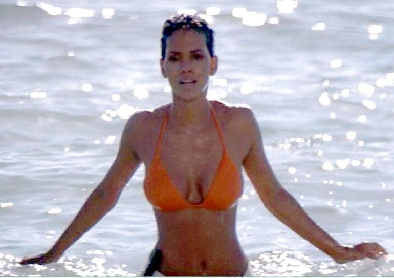 25P Halle Berry mega collection