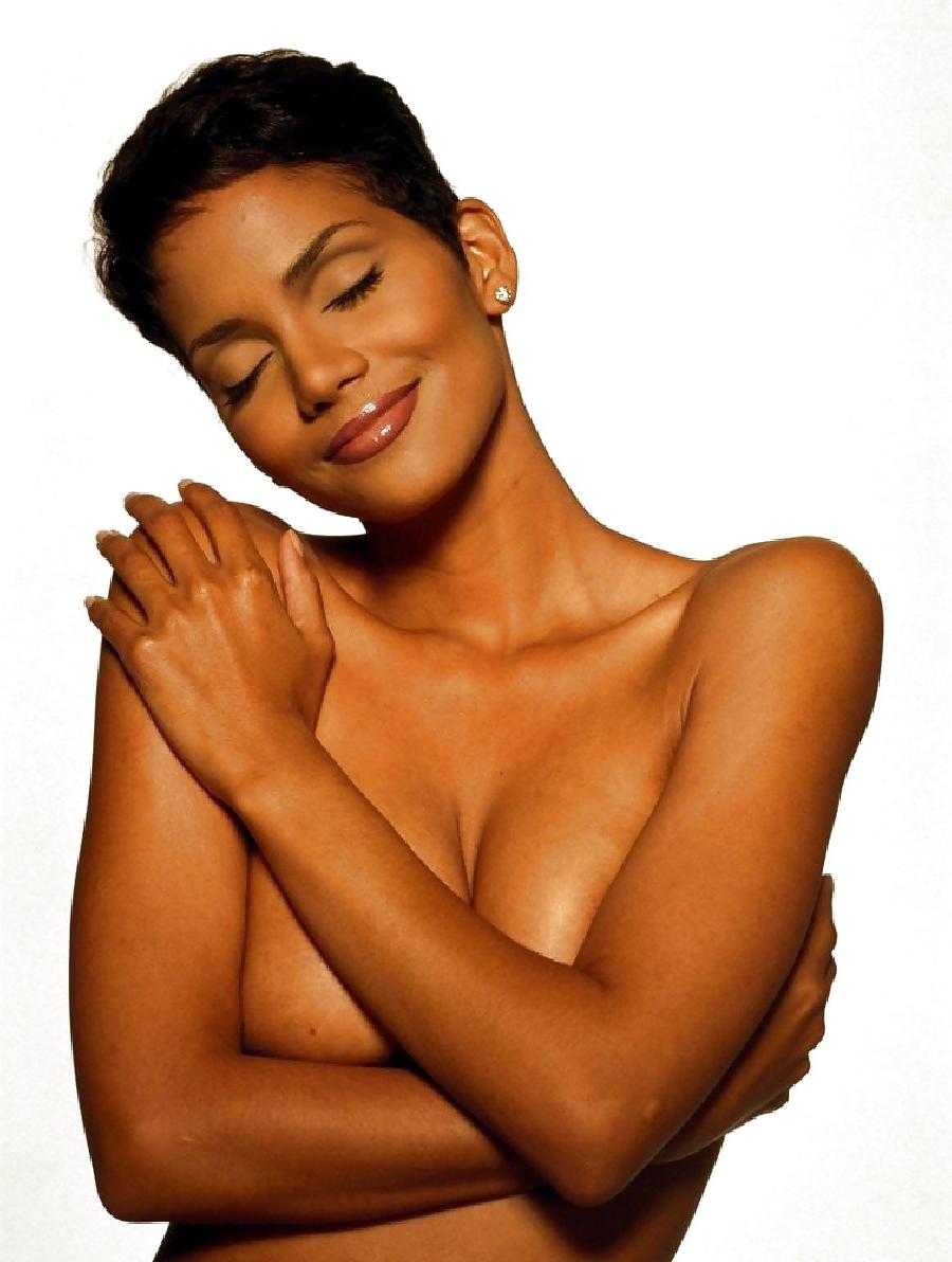 25P Halle Berry mega collection