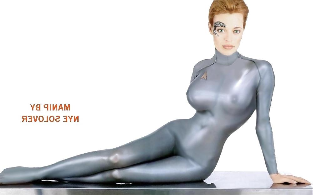 25P Star Trek queen Jeri Ryan