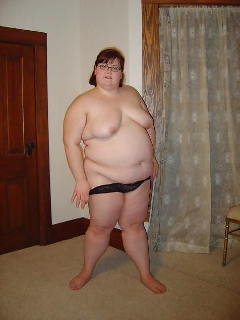 13P Plump cutie