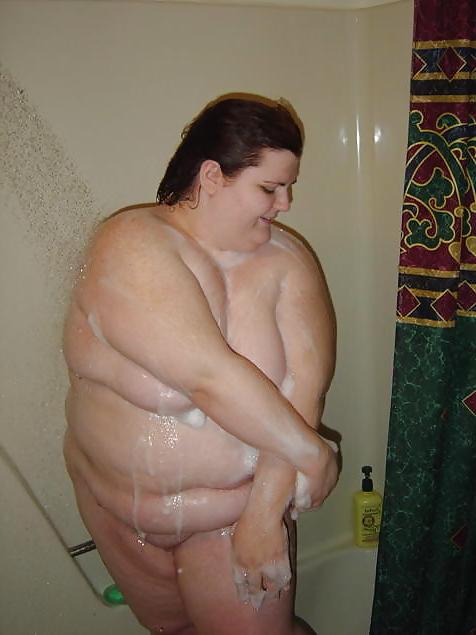 13P Plump cutie