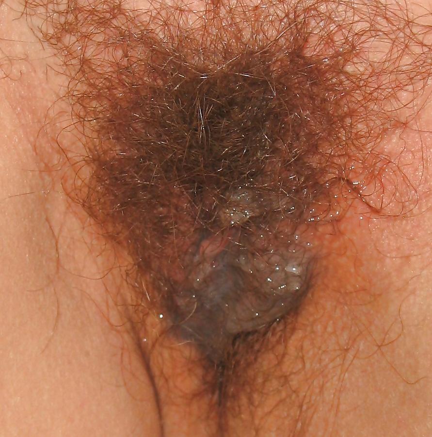 9P Neue Freundin Hairy Pussy nass und cremig