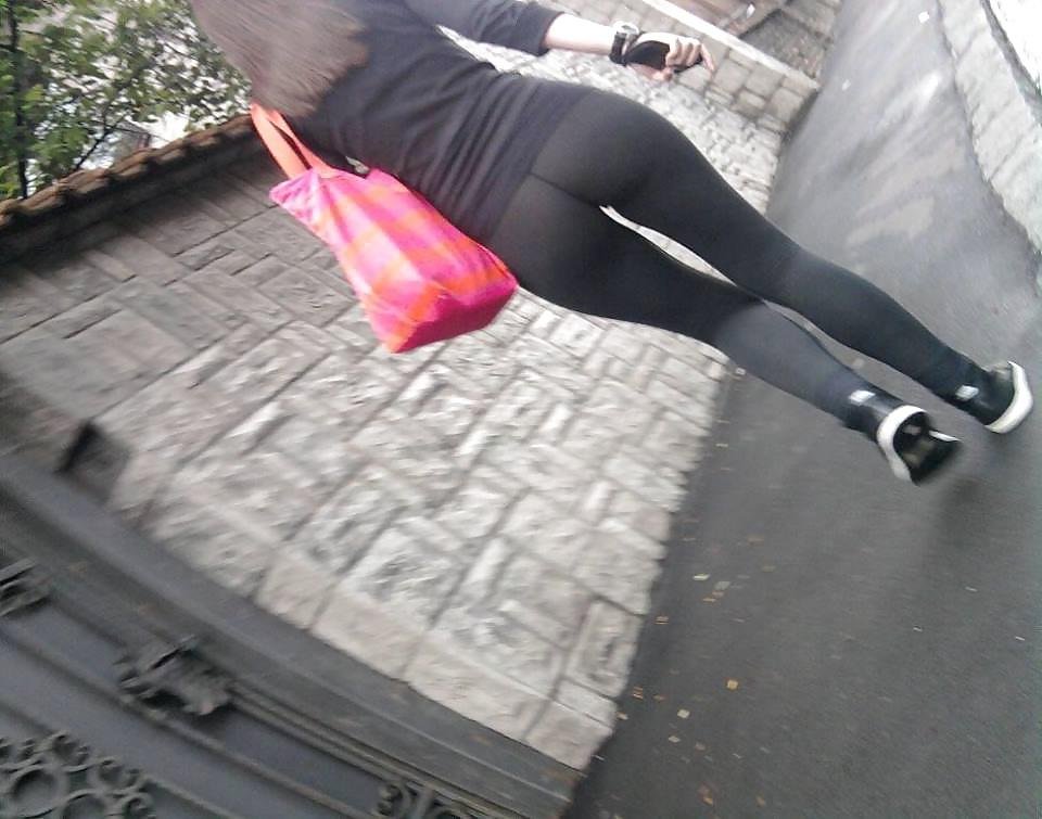 25P Croatian asses.